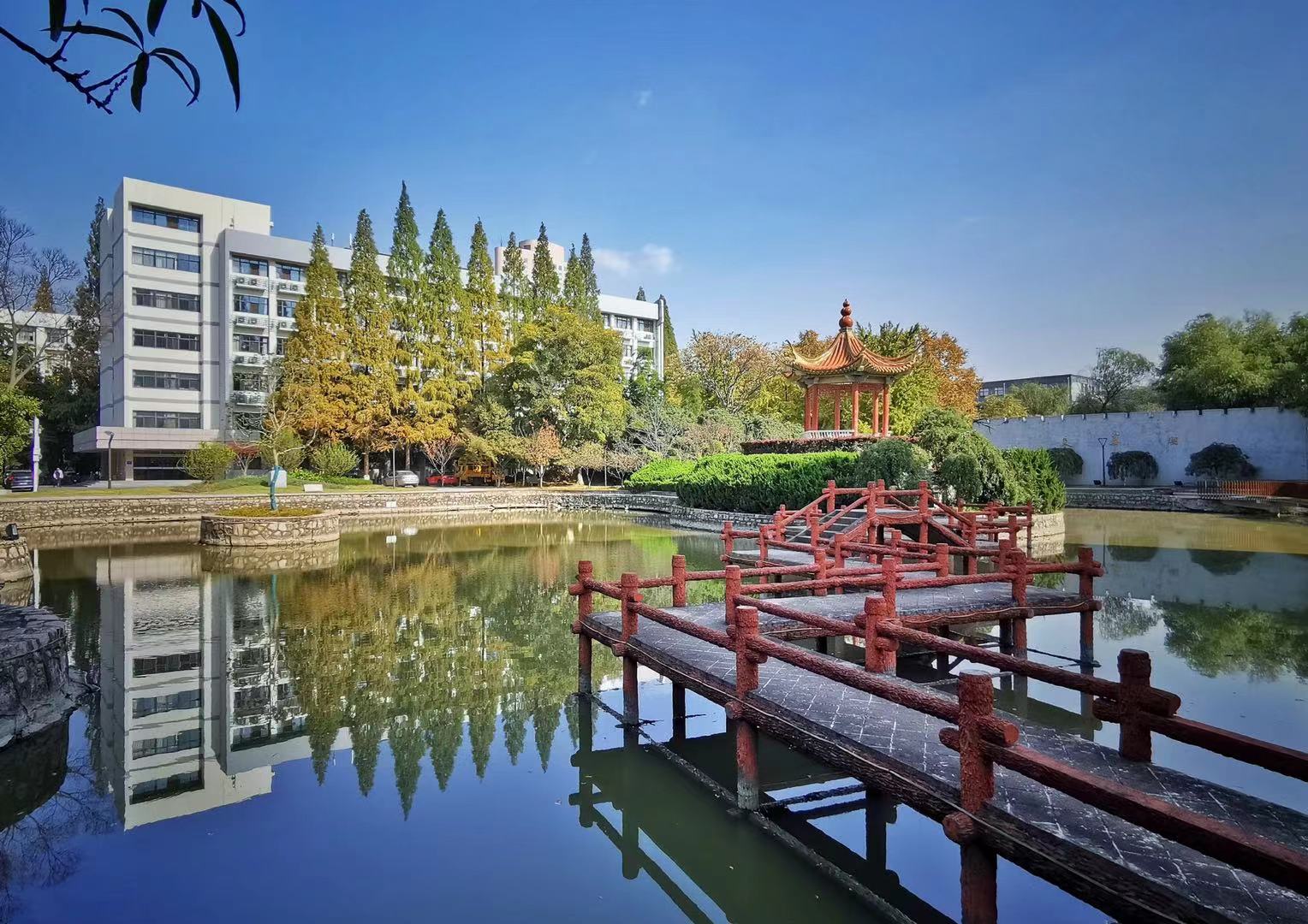 南京航空航天大学专接本新增—法学、行政管理专业！